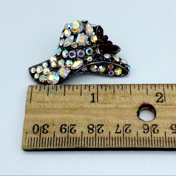 Vintage Aurora Borealis Crystals Hat Multi Faceted Silver Tone Brooch Pin - Picture 4 of 9